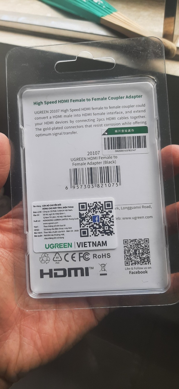 Hàng giao nhanh hơn dự kiến 1 ngày, đúng mẫu trên quảng cáo, chất lượng tốt, đóng gói rất cẩn thận, tôi rất hài lòng, vừa mới thử kết nối dây HDMI vào xong chất lượng rất tốt, nếu cần tôi sẽ mua thêm để xài.