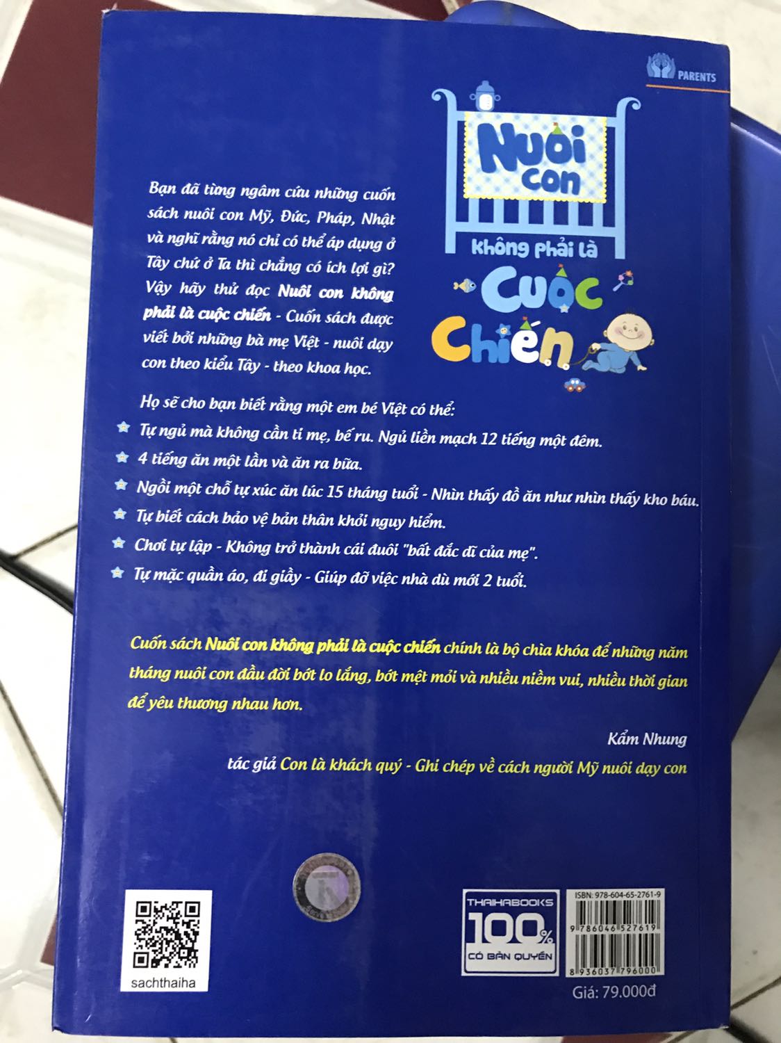 Mình là khách hàng thường xuyên của tiki, trước tới nay tiki sách mới, hôm nay vừa nhận đc đơn hàng , mà sách như sách cũ, cảm thấy rất khó chịu, như bị ***, tiki xem lại dùm, vì mình mua với giá tiền sách mới nhé, yêu sách mà thấy sách vậy rất chi là buồn