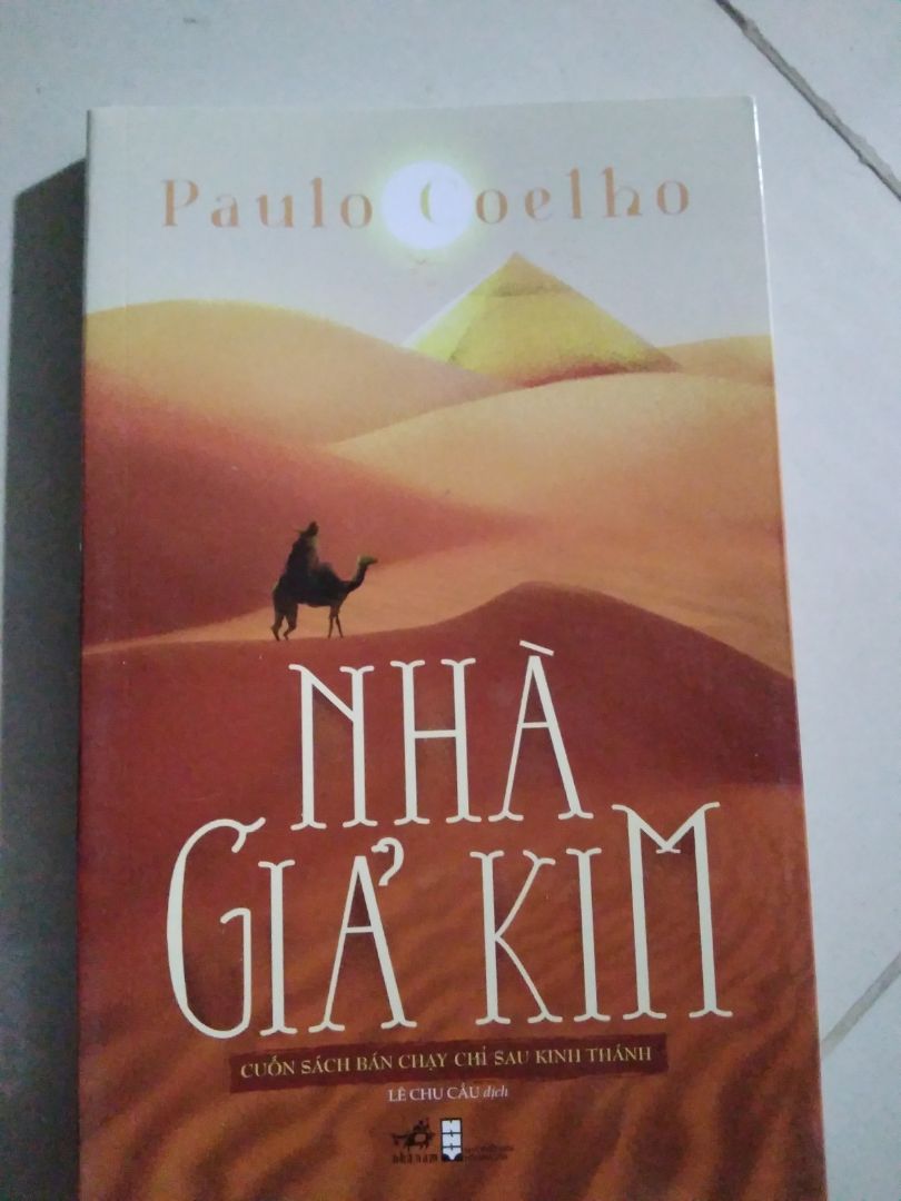 sách chất lượng bọc rất kỹ hômg hư hao hay méo mó