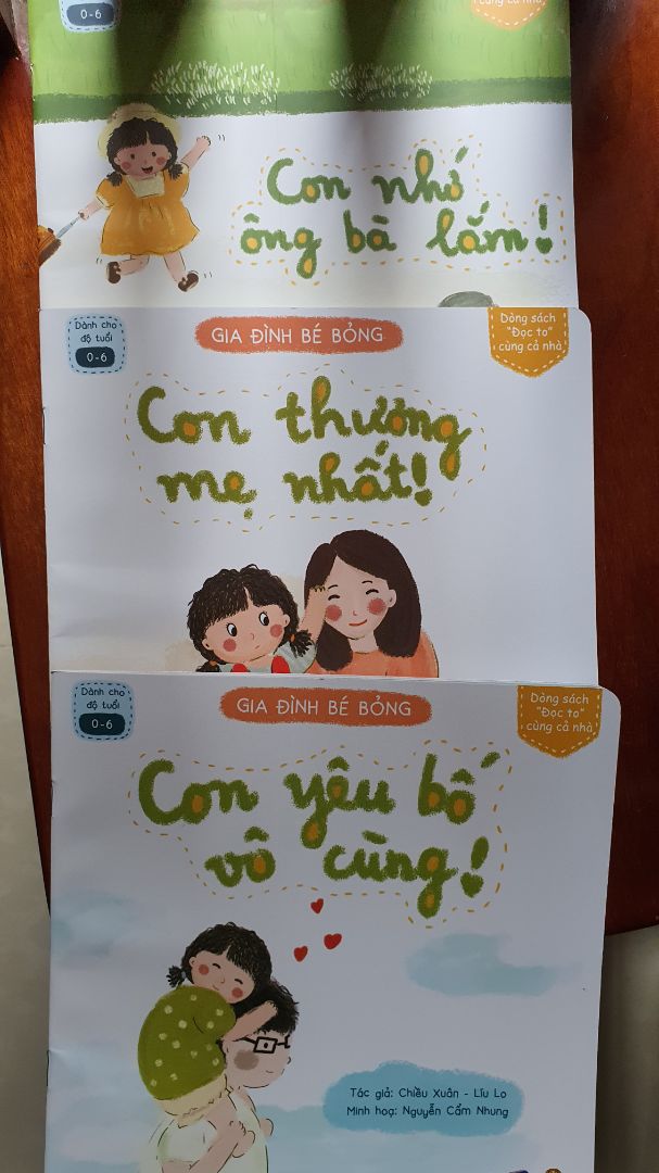 Con mình rất thích và kêu ba đọc sách hàng ngày luôn. Hình ảnh dễ thương, dạng thơ cho bé dễ nhớ, dễ hiễu. Sách luôn là tài sản vô giá mà con mình sẽ dùng mãi về sau. Nên mua. Cảm ơn Tiki và shop.