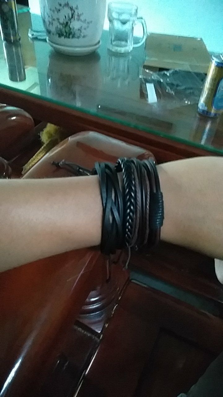 khá ứng ý nhưng do tay mình hơi nhỏ nên còn hơi rộng