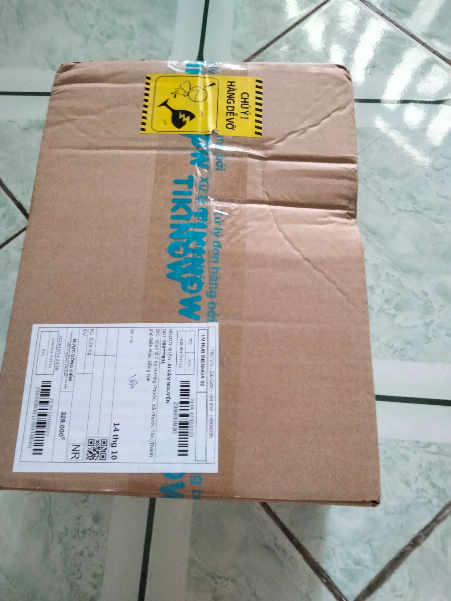 giao hàng+đóng gói+chất lượng tai nghe to ko bị rè