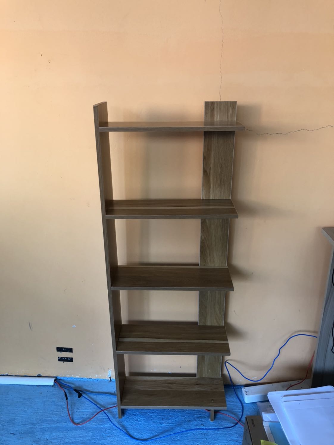 Giao hàng nhanh, đóng gói cẩn thận nhưng hàng không như mô tả. Kích thước thực tế: 120x56x14,5cm. Chiều sâu mô tả là 20cm.