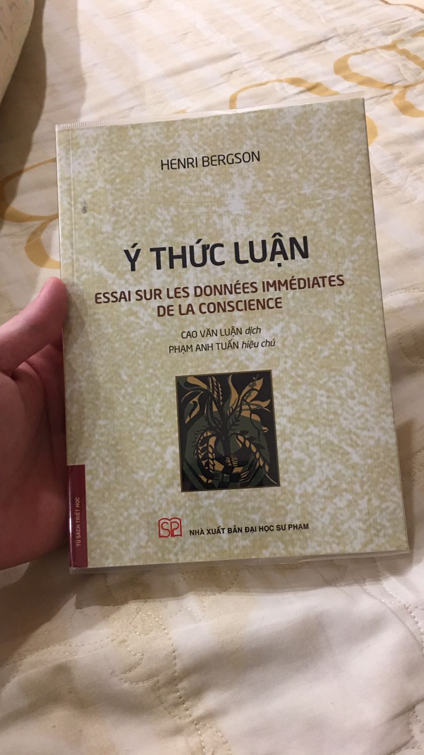 Mình rất vui vì đã mua được cuốn này. Nó được in tương đối ít. Diện mạo sách thú vị và giống với sách hồi trước 75. Sách còn mới và trong điều kiện tốt, được bọc bookcare cẩn thận. Ủng hộ.