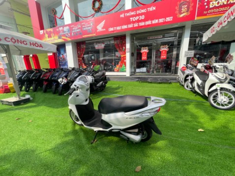 Nhân viên nhiệt tình chu đáo giá lại tốt cho 5*