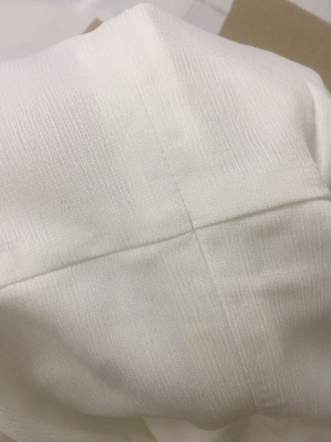 Chất vải mịn mượt, đường may rất đẹp. Lần đầu mua nhưng rất hài lòng sẽ tiếp tục ủng hộ shop. Thanks