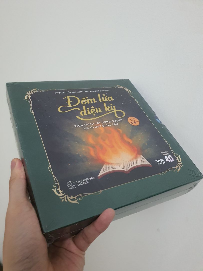 Sách rất đẹp, ứng dụng rất công phu cho trẻ em Việt Nam học tiếng Anh ạ 😍