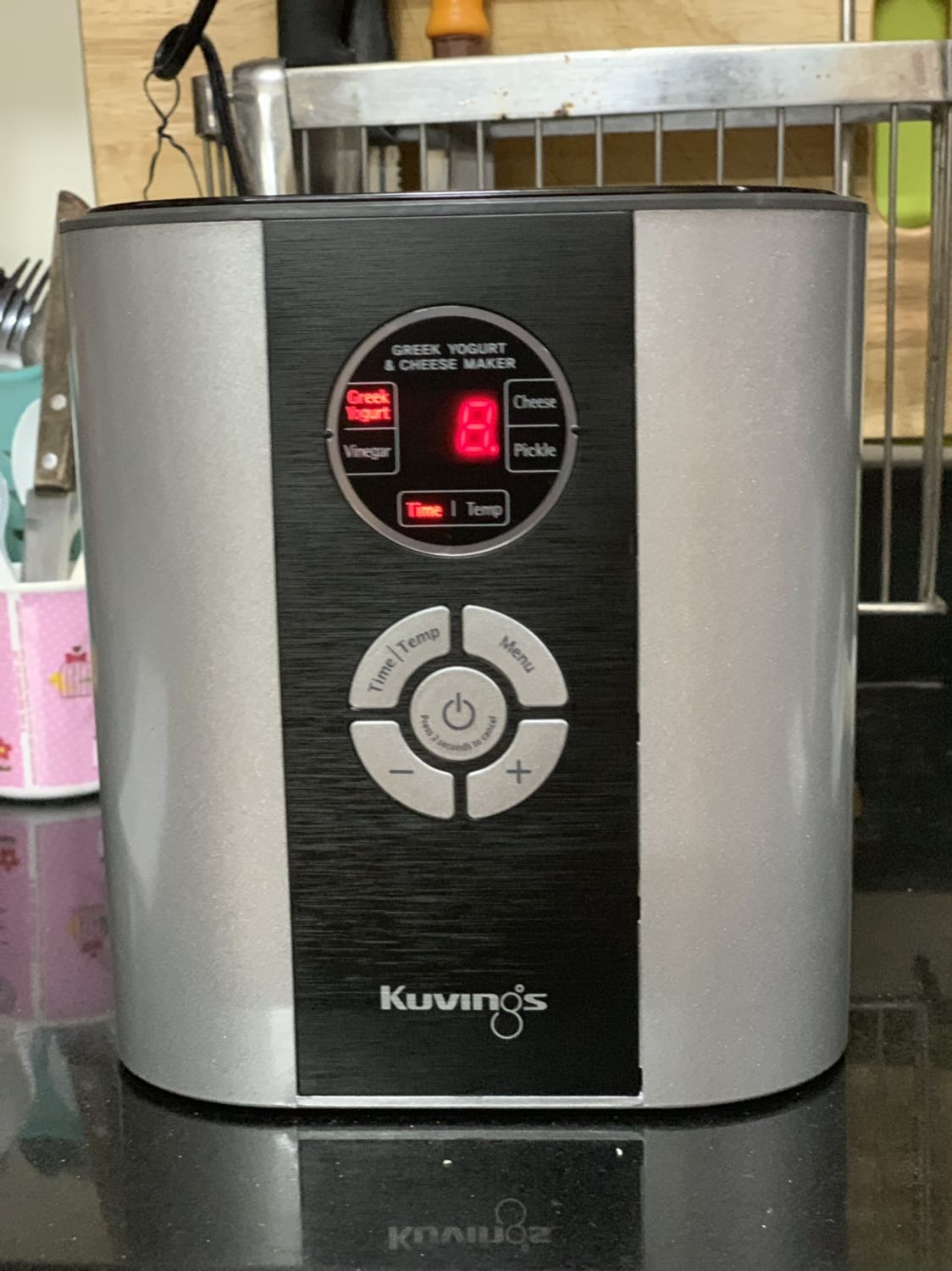 Tiện dụng, dế dàng làm sữa chua Hy lạp
Hài lòng khi mua được giá khuyến mãi rẻ Tiện dụng, dế dàng làm sữa chua Hy lạp
Hài lòng khi mua được giá khuyến mãi rẻ