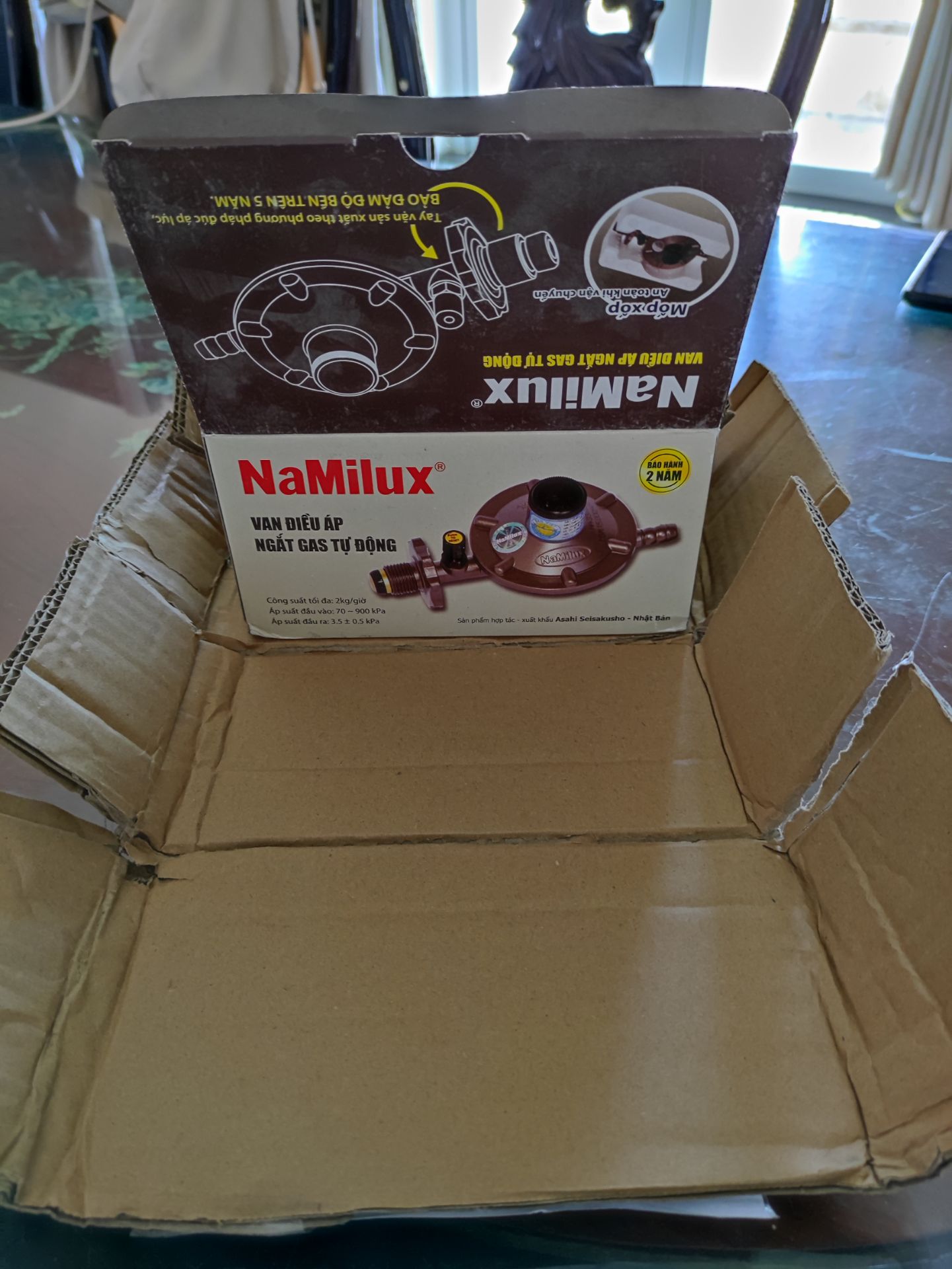 Shop giao sai hàng, không giống van trong hình, lại không tặng kèm dây dẫn gas như giới thiệu. Tôi muốn đổi hoặc trả hàng