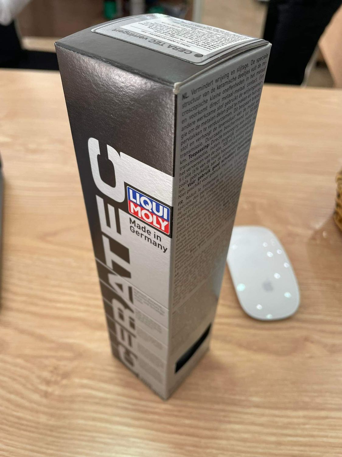 Tuyệt vời Tuyệt vời