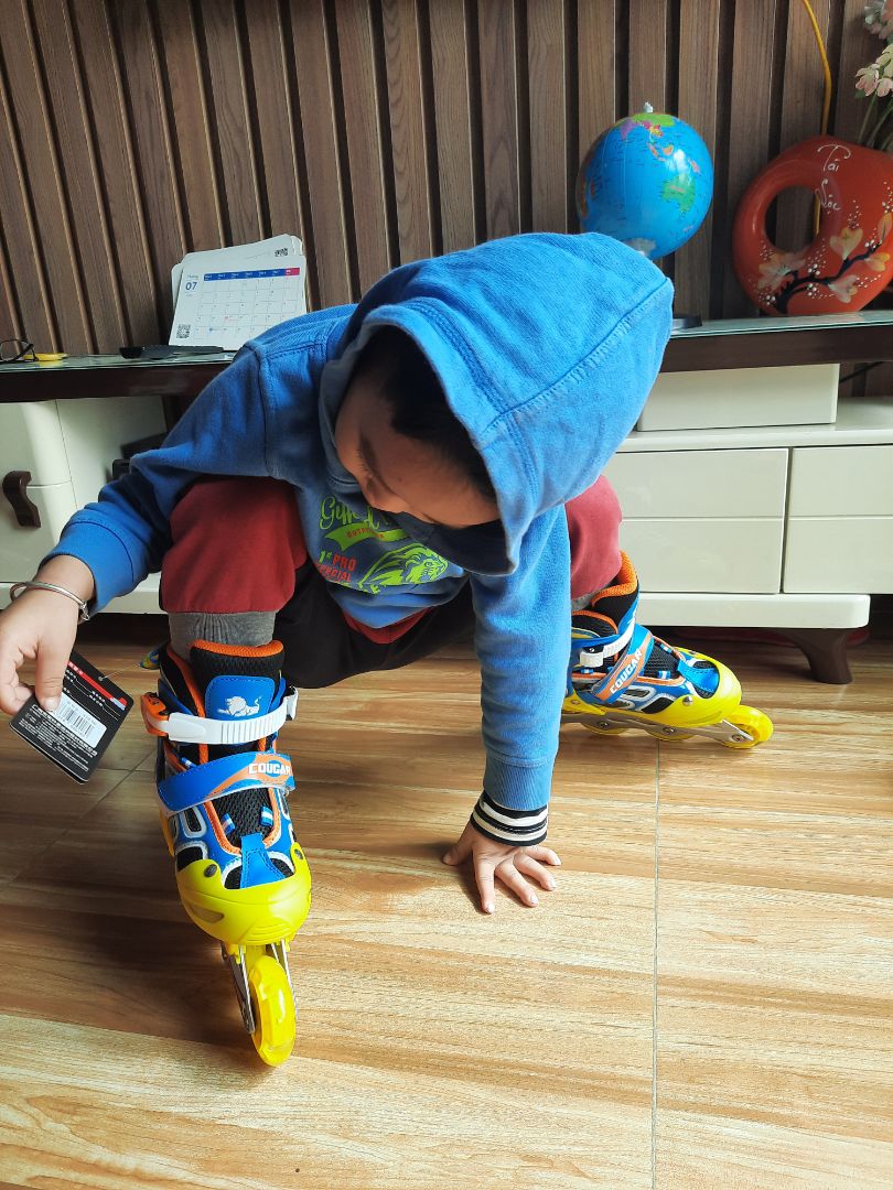 giày chắc chắn, shop nhiệt tình, rất hài lòng về cách phục vụ của shop mng nhé. shiper thân thiện. cảm ơn