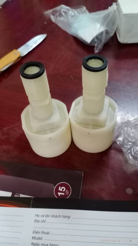 Đã lắp và đang sử dụng. Chắc chắn rễ lắp đặt