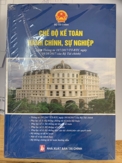 Sách giao nhanh hơn dự kiến, nội dung sách đúng nhu cầu tìm hiểu. Sách to, in đẹp.