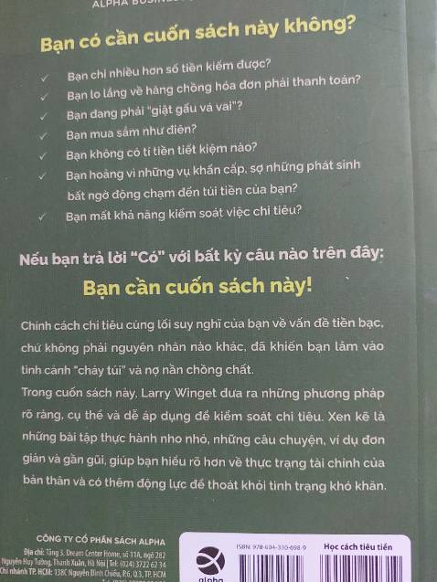 Học cách tiêu tiền thì trước tiên phải có đủ tiền trang trải cuộc sống, sau đó biết cách tiết kiệm và quan trọng biết đàu tư.