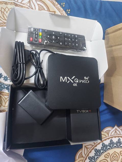 Tốc độ xử lý rất chậm, cài nhiều App nhưng không sử dụng được, cứ bị out ra, điểu khiển khó sử dụng, box hay bị treo. Túm lại thất vọng với sp này