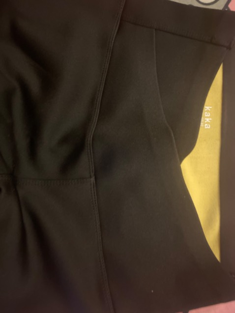 kiểu dáng đẹp, chất dày dặn đúng mô tả 100% kiểu dáng đẹp, chất dày dặn đúng mô tả 100%