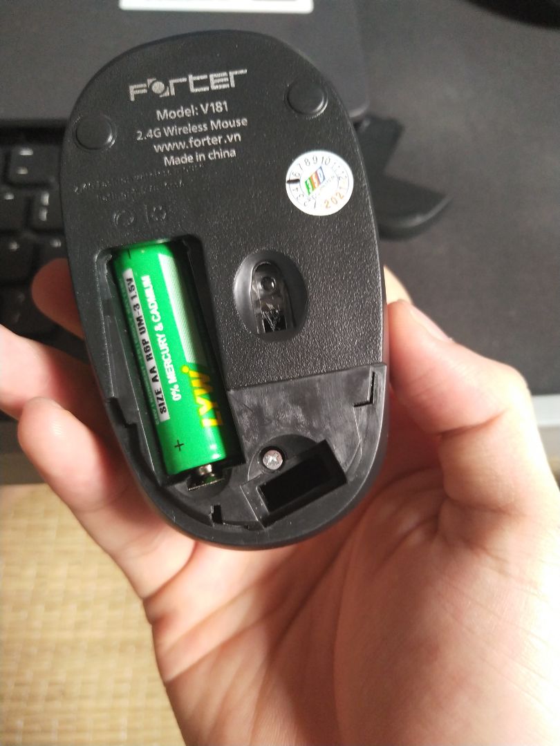 Sản phẩm không sử dụng được, dù có thay pin mới cũng không hoạt động