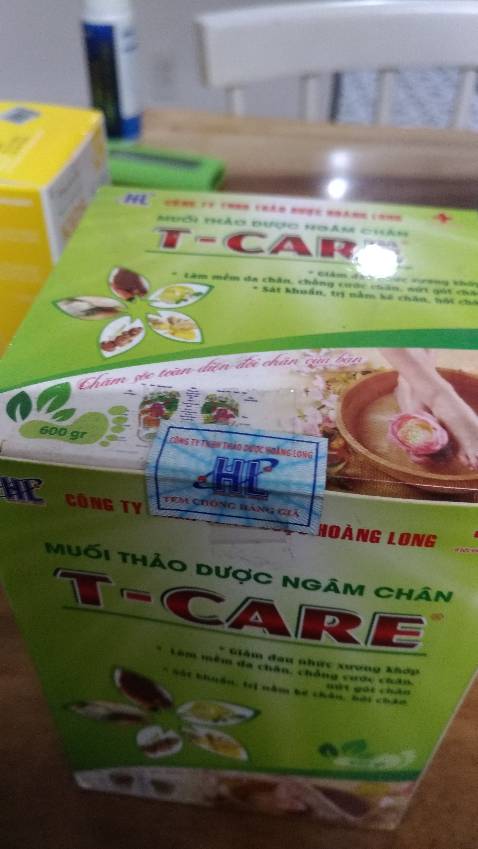 Giao hàng 26/8/2022 nhưng Hạn sử dụng của sản phẩm chỉ đến 3/1/2023 (do sản suất ngày 3/1/2020). Tôi mua tận 3 hộp nên không dùng kịp.