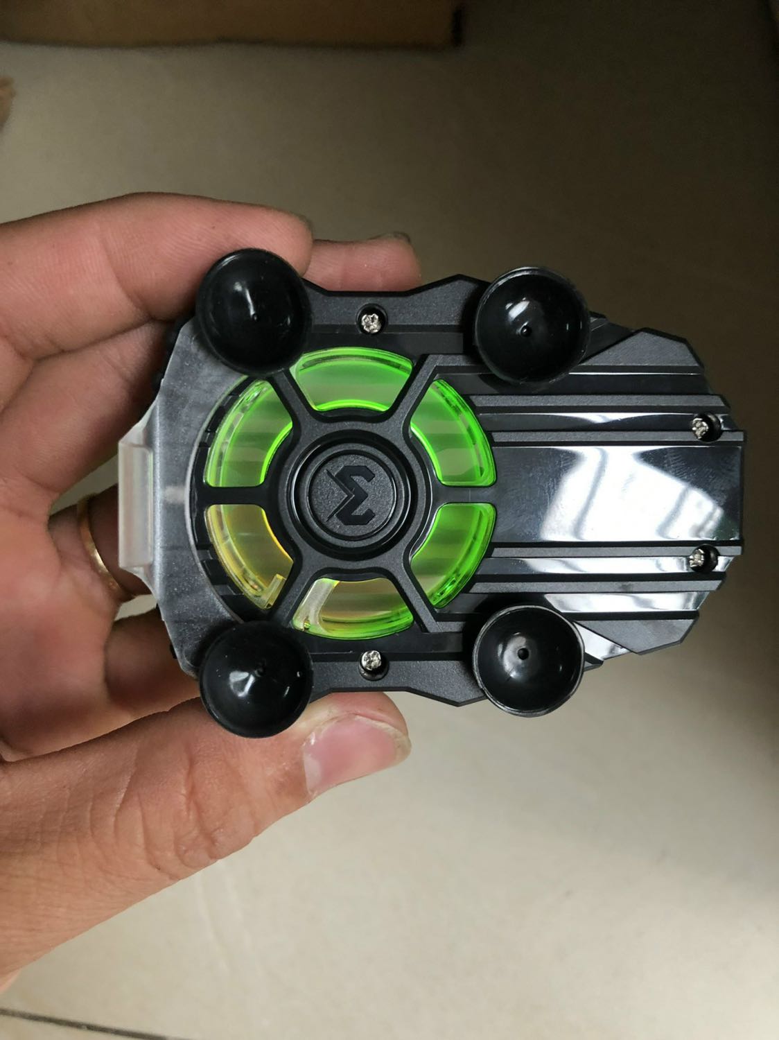 Nhỏ nhỏ như công năng tốt, các game thủ nên tậu hay ai thường dùng điện thoại nhiều nên mua 1 cái. Giao hàng nhanh và đóng gói chắc chắn. Nhỏ nhỏ như công năng tốt, các game thủ nên tậu hay ai thường dùng điện thoại nhiều nên mua 1 cái. Giao hàng nhanh và đóng gói chắc chắn.