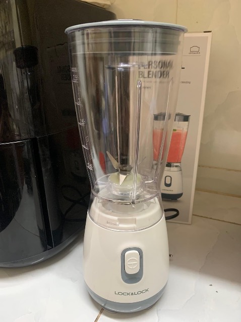 10 điểmmmm nha mọi người. Mẫu đẹp. Nhìn được đồ ăm khi nấu tiện lắm. Mình săn sale với giá 1tr6 còn được hoàn 100k, được tặng kèm máy sinh tố lock&lock ngày 11.11. Đặt hôm trước hôm sau giao luôn.