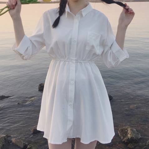 Đánh giá sản phẩm Áo Sơ Mi Nữ Form Dài Che Quần Cá Tính SM013 MayHomes: Là một trong các sản phẩm sơ mi nữ hot trend hiện nay với form dài che quần, cá tính. Vải trắng dễ thương, dễ phối đồ, với quần short jeans cho bạn gái cá tính. Cho 5 sao liền nè. Tiki giao hàng tốt.