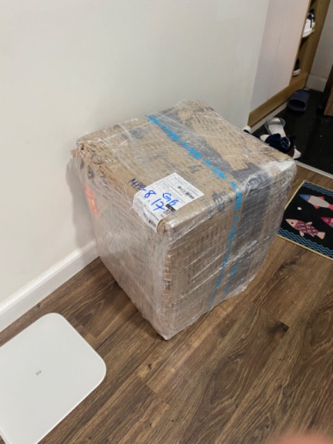 Giao hàng nhanh, đống gói cẩn thận, dùng được một thời gian thấy sản phẩm tốt. Người lắp đặt đến sau 1 ngày, giao không tặng kèm dây ống nước nên phải mua thêm bên ngoài. Nếu được tặng luôn dây sẽ đánh giá 5* cho full service