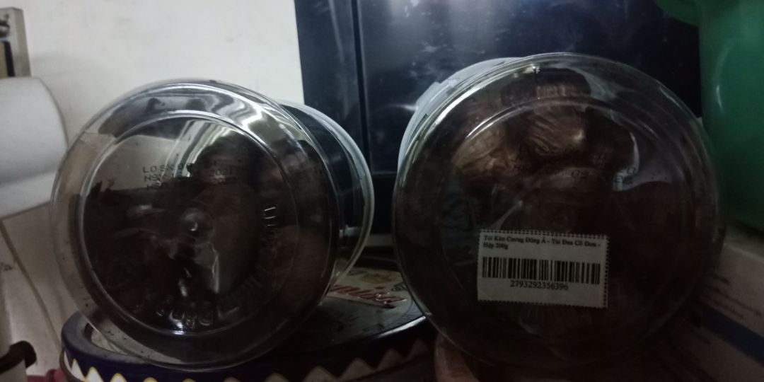 đặt 2 hộp nhg giao 1 hộp sx năm nay và 1 hộp sx tháng 9 năm ngoái đặt 2 hộp nhg giao 1 hộp sx năm nay và 1 hộp sx tháng 9 năm ngoái