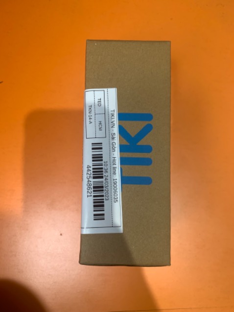 Shipper lịch sự, giao hàng nhanh. 
Shop đóng gói hàng cẩn thận.