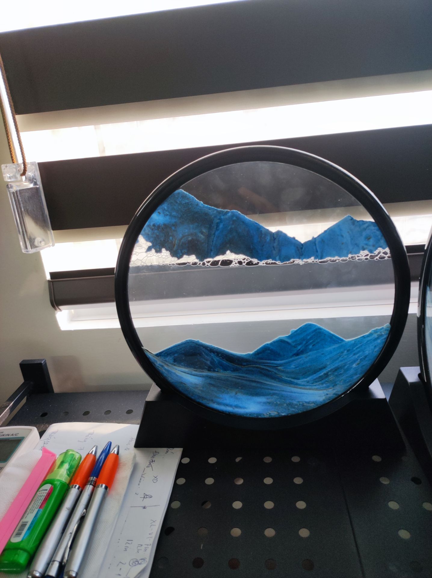 công nhận là đẹp thật. đáng tiền bỏ ra mua, giờ mình có thể ngồi ngắm tranh cát cả giờ được