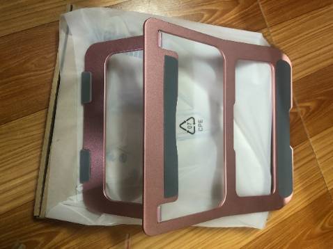 shop đóng gói cẩn thận,giao hàng nhanh ,đế chắc chắn ,