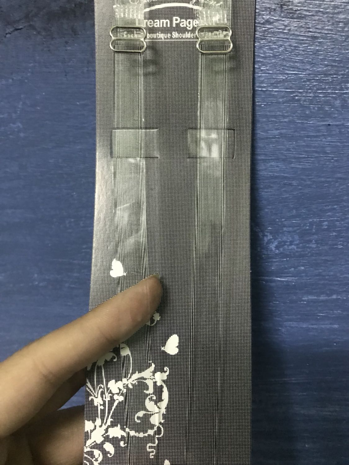 Đủ số lượng, sản phẩm đẹp, giá phù hợp. Dây trong suốt nhìn rất thích.