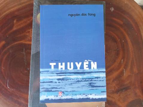 Sách đẹp, giấy đẹp, in ấn tốt. Sách mới xuất bản, đang được nhiều độc giả quan tâm và đánh giá cao. Tiki bọc gói cẩn thận, giao hàng nhanh.