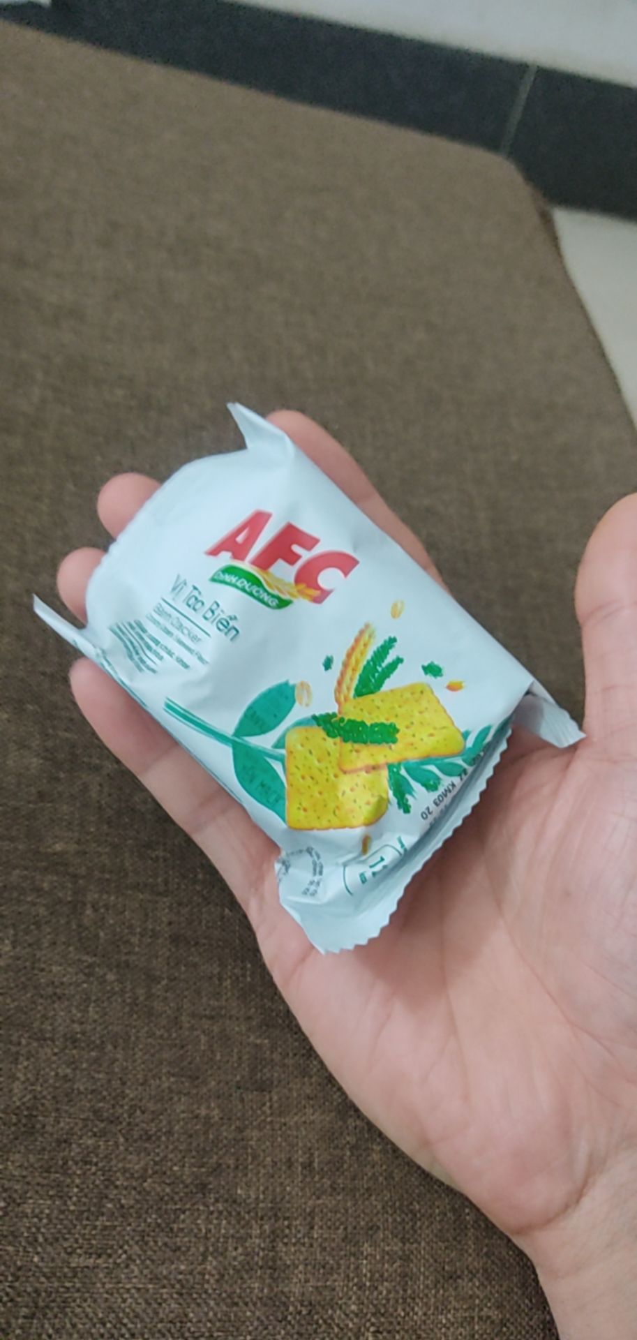 giao nhanh *** nồi đặt chiều thứ 7 thì trưa ngày sau đã nhận hàng dù chọn chuyển hàng thường( thật ra cũng chả tốn phí chuyển vì hóa đơn trên 250k free ship )