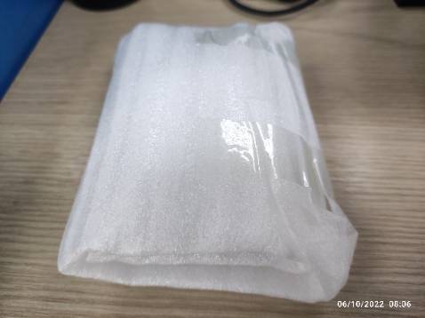 Hàng xịn xò ***. Đầy đủ mã vạch & Part Number luôn. Hộp đựng cũng xịn xò *** luôn. Mức độ gia công, hoàn thiện rất xịn. Cầm vào sướng hết cả tay. Mua lẻ 2 đôi mà shop bọc hàng kỹ lắm. Đánh giá 5* hơi ít, 10* mới chuẩn. Chất như nc cất