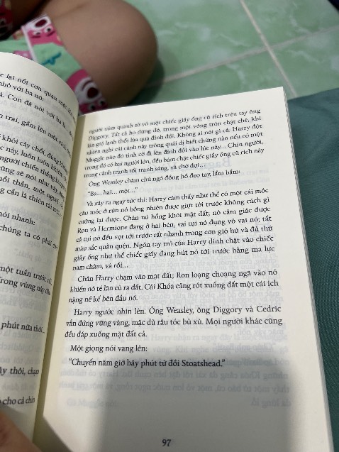 Sách quá đẹp. Giấy mịn chữ rõ. Bé thích mê. Có 10* mình cũng chấm cho tiki. Đặt 6h 10h giao tới. Mình đang tìm sách chính hãng. Vô tình lướt trúng giá hợp túi tiền, quan trọng là hàng real quá hài lòng. Yêu tiki. Trải nghiệm thật, ko hề sẻeding nha.