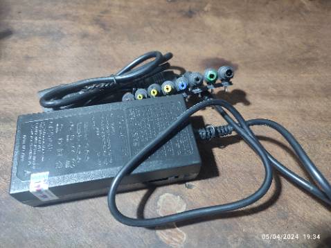 Thời gian sạc đảm bảo theo yêu cầu từng sản phẩm, ổn định. Ưu điểm là dùng được cho nhiều sản phẩm.