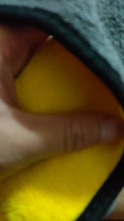 Sản phẩm đẹp màu sắc vàng óng, nên khá thuận mắt.Đúng hình, đúng hàng, đúng chất lượng và giao rất nhanh. Ủng hộ shop 5* nhé!
thực ra mà nói khăn lau xe ô tô nhưng nhiều khi đẹp hơn khăn lau mặt ở nhà ấy các bạn ạ! Tôi nhận hàng mà nói thì khăn rộng kích thước 30cm x 40cm, đây là kích thước chuẩn, mua chính hãng nên vẫn tốt hơn, Khăn dày lắm... Khăn trước t mua ko phải chính hãng nên mỏng. Lần này mua thì xịn hơn!