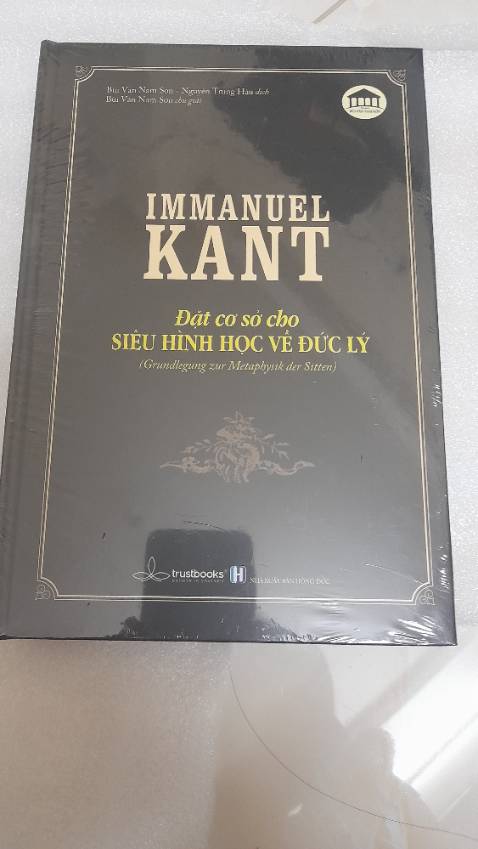 Bìa cứng in đẹp. Giá hợp lý. Rất thích đọc Kant. Bìa cứng in đẹp. Giá hợp lý. Rất thích đọc Kant.