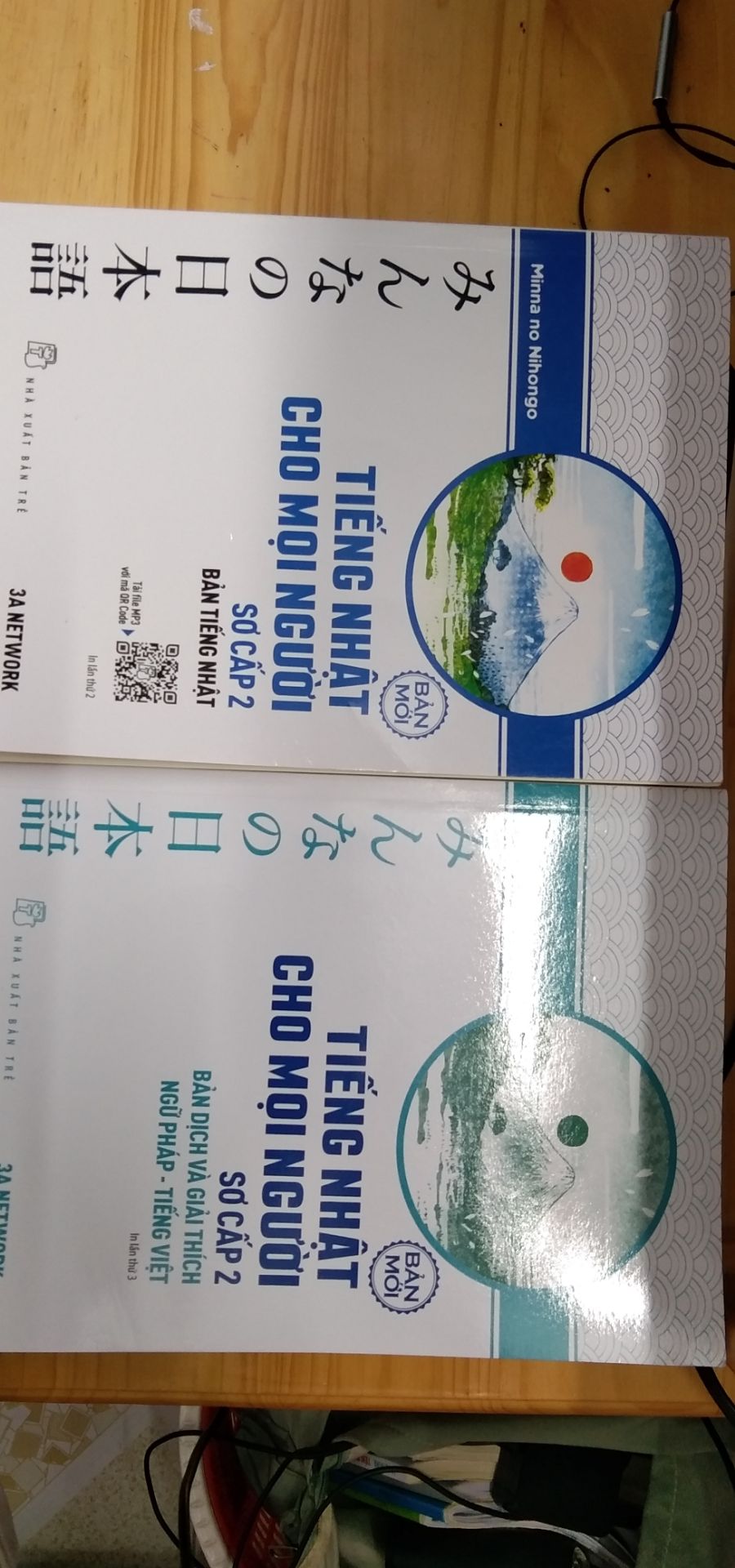 vì mik đang học tiếng nhật và sách rất dễ hiểu vì mik đang học tiếng nhật và sách rất dễ hiểu