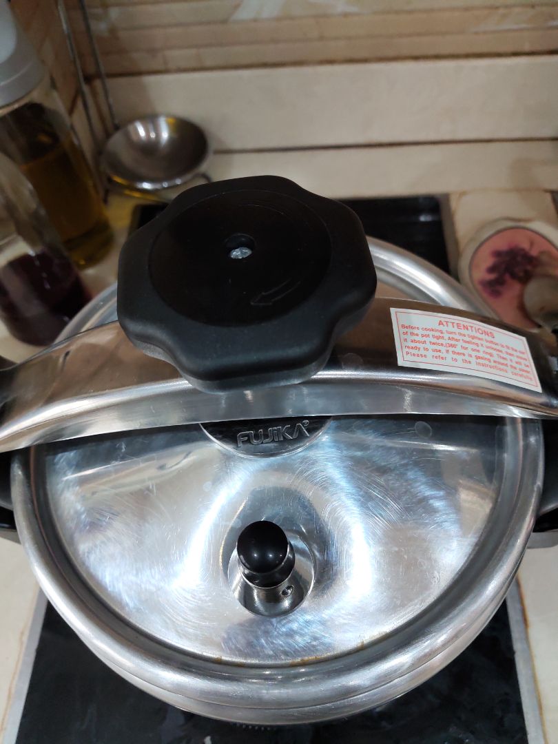 Nồi đẹp và chất lượng. Chính hãng Fujika.
Nên mua từ 5L trở lên. Shop chất lượng.
Thiếu 1 sao vì nhôm mỏng hơn so với nồi Liên Xô xưa.