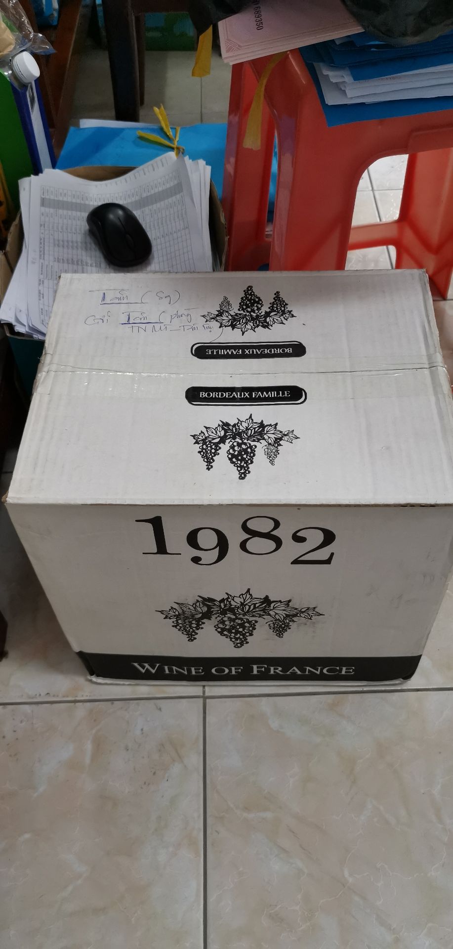 Hàng của Shop là ok. đóng gói hàng cẩn thận, giao đủ hàng, giá bán hợp lý. Mình thích khuyến mại, cứ có khuyến mại là mua ủng hộ.
Chúc Shop luôn đông khách, sẽ ủng hộ Shop ở  những lần sau.