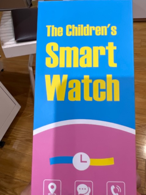 Mới nhận hàng, có địa chỉ rõ ràng của công ty và bảo hành , nhưng ko có hướng dẫn sử dụng, máy mới phải cắm sạc pin 
Loay hoay mãi mở nhưng ko có tí pin nào phải cắm sạc
Chất nhựa được