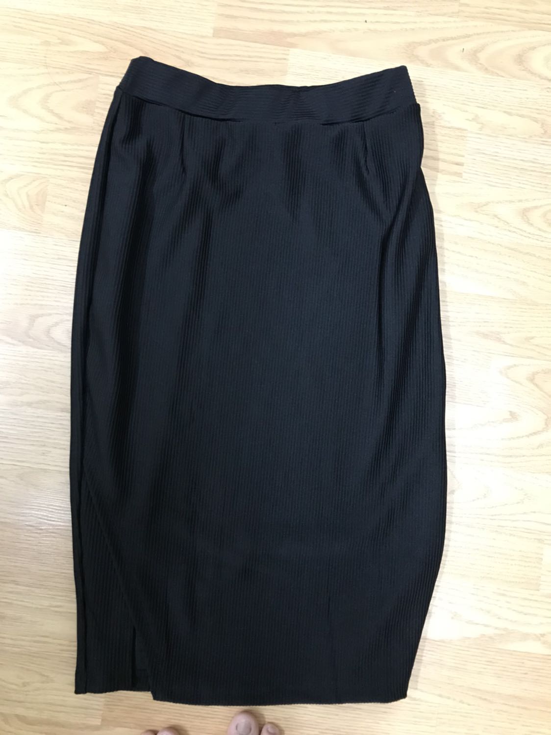 Giao cho mình 1 sp ko hề giống, chất liệu thì bằng thun, cần 1 lời giải thích. Thật sự thất vọng