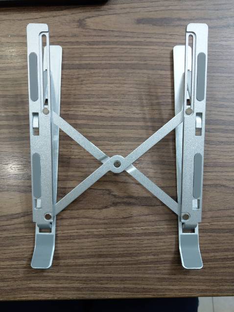 giá đỡ cứng cáp chắc chắn, lớp mặt nhám đẹp, gấp gọn gàng, mút cao su giữ máy chắc chắn. giá đỡ cứng cáp chắc chắn, lớp mặt nhám đẹp, gấp gọn gàng, mút cao su giữ máy chắc chắn.