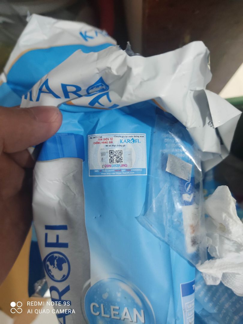 lần trước mua lõi lọc trên tiki ko phải lõi lọc 9 hãng, mua của shop đối tác trên tiki. lúc phát hiện ra thì quá ngày đổi trả. lần này mua của tiki trading bán có tem đầy đủ với so sánh lõi theo máy thì giống nhau. cùng mua của tiki nhưng chất lượng khác nhau ai mua chú ý chỗ bán. lần trước mua lõi lọc trên tiki ko phải lõi lọc 9 hãng, mua của shop đối tác trên tiki. lúc phát hiện ra thì quá ngày đổi trả. lần này mua của tiki trading bán có tem đầy đủ với so sánh lõi theo máy thì giống nhau. cùng mua của tiki nhưng chất lượng khác nhau ai mua chú ý chỗ bán.