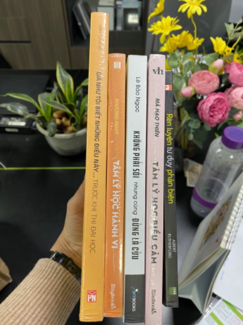 Thi đại học cách đây 17 năm rồi, lúc đó làm j có ai định hướng cho
Nên giờ đầu tư cho các cháu - thế hệ sau