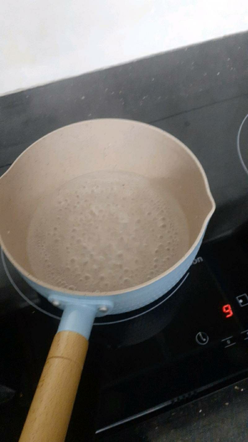 Chảo đẹp lắm nha, dùng rất thích luôn. nhận hàng cái về mình *** luôn, chống dính tốt, giá cả hợp lý. giao nhanh, đuang mẫu cho shop 5 ⭐