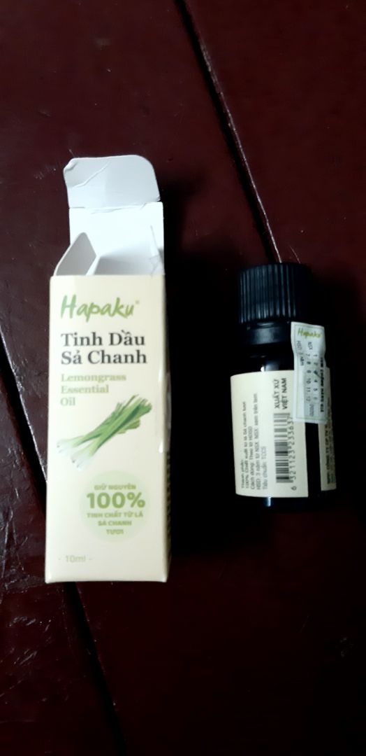 Giao hàng nhanh chóng. Đóng gói sản phẩm cẩn thận.  Tinh dầu chanh sả thơm tự nhiên,  dịu nhẹ. 5 sao cho shop. Chúc shop bán đắt hàng nhé!