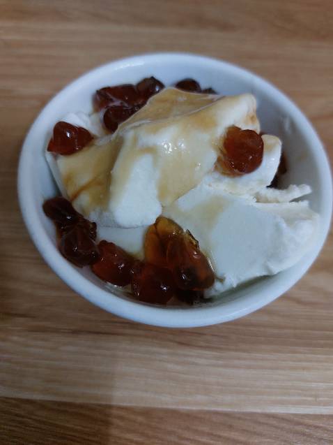 Máy khá to, ,,,, dùng để xiong họng tốt. Máy khá to, ,,,, dùng để xiong họng tốt.