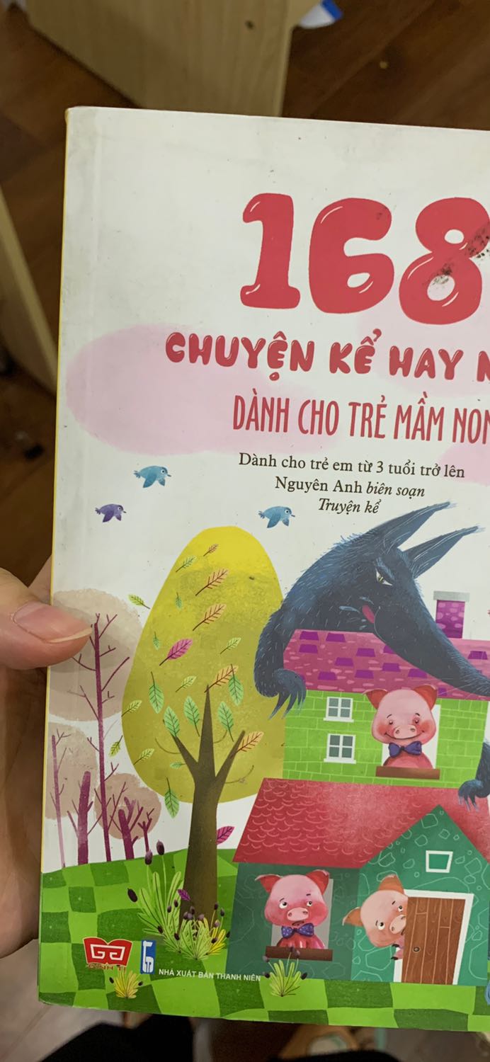 Sách cũ bẩn. Mình rất thất vọng